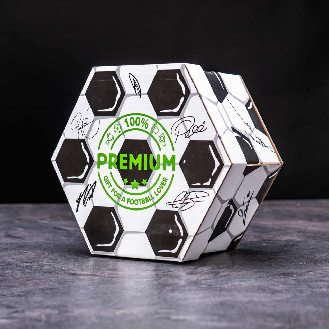 Hexagon plný čokoládových specialit XXL - Fotbalový