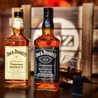 Jack Daniel's a Jack Daniel's Honey