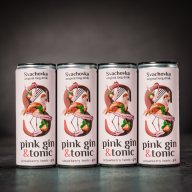 Hexagon plný růžového Gin Tonicu - Čtyřlístek